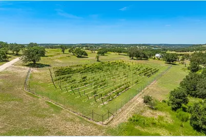 5081 Hwy 173, Center Point, TX 78010 - Photo 44