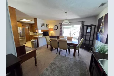 106 Broadmoor St, Fredericksburg, TX 78624 - Photo 6