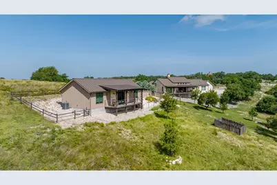 220 N Spies Ridge Dr., Fredericksburg, TX 78624 - Photo 6