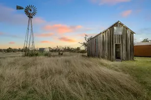 3527 Old Harper Rd, Fredericksburg, TX 78624 - Photo 2