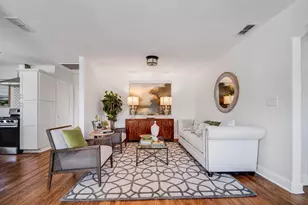 320 W Morse St, Fredericksburg, TX 78624 - Photo 12