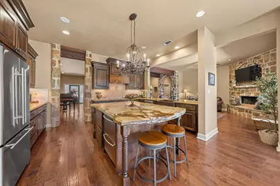 377 Waterstone Pkwy, Boerne, TX 78006 - Photo 8