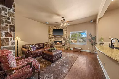 377 Waterstone Pkwy, Boerne, TX 78006 - Photo 14