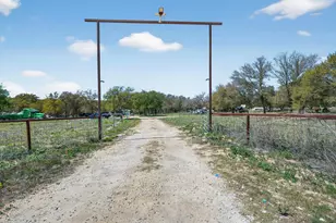 21633 S Jett Rd, San Antonio, TX 78264 - Photo 2