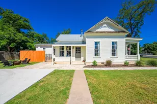 501 W San Antonio St, Fredericksburg, TX 78624 - Photo 32