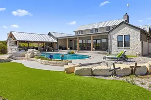 2105 Legacy Hls Dr, Johnson City, TX 78636 - Photo 2