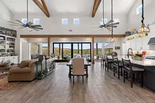 2105 Legacy Hls Dr, Johnson City, TX 78636 - Photo 4