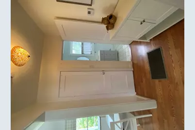 300 W Austin St #---, Fredericksburg, TX 78624 - Photo 10