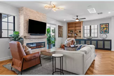 230 Dwyer Ave #705, San Antonio, TX 78204 - Photo 6