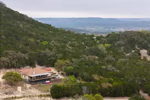 318 S Polly Peak Dr, Bandera, TX 78003 - Photo 24