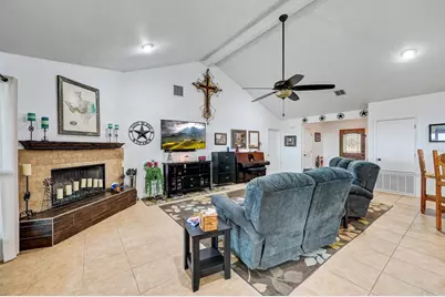 318 S Polly Peak Drive, Bandera, TX 78003 - Photo 4