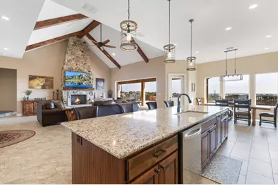 166 Paramount View, Kerrville, TX 78028 - Photo 8
