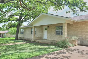 211 Forest Trail Dr, Fredericksburg, TX 78624 - Photo 16