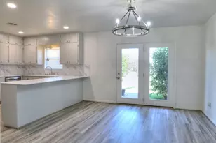 211 Forest Trail Dr, Fredericksburg, TX 78624 - Photo 8