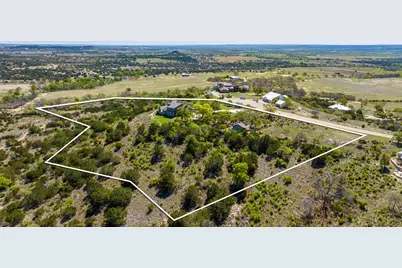 203 Flight Path, Fredericksburg, TX 78624 - Photo 8