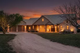 1503 Funf Kinder Rd, Fredericksburg, TX 78624 - Photo 2