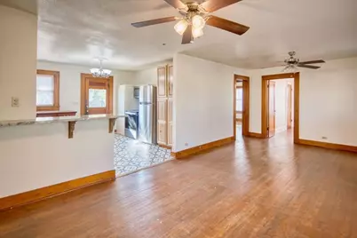 1007 N Llano St, Fredericksburg, TX 78624 - Photo 8