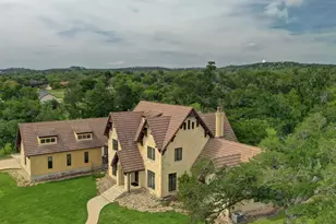 1104 Lois St, Kerrville, TX 78028 - Photo 74