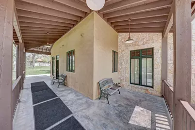 1104 Lois St, Kerrville, TX 78028 - Photo 62