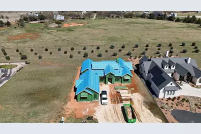 208 Interlaken St., Fredericksburg, TX 78624 - Photo 8