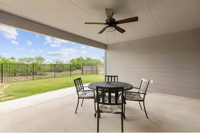 717 Grace Ln, Fredericksburg, TX 78624 - Photo 4