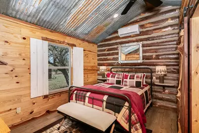 100 Five Star Trl, Fredericksburg, TX 78624 - Photo 34