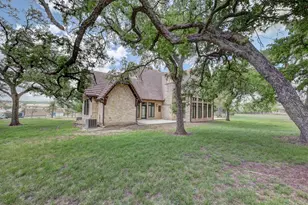 1104-B Lois St, Kerrville, TX 78028 - Photo 70