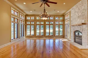 1104-B Lois St, Kerrville, TX 78028 - Photo 20