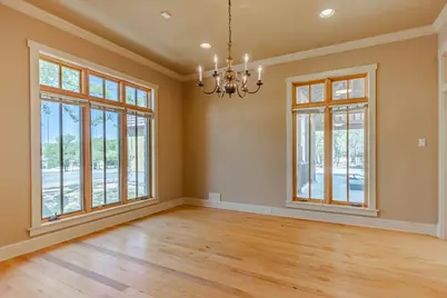 1104-B Lois St, Kerrville, TX 78028 - Photo 32