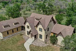 1104-B Lois St, Kerrville, TX 78028 - Photo 74