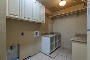 1104-B Lois St, Kerrville, TX 78028 - Photo 48