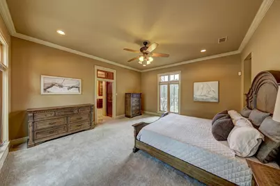 1104 Lois St, Kerrville, TX 78028 - Photo 38