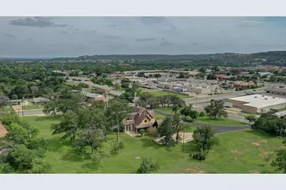 1104-B Lois St, Kerrville, TX 78028 - Photo 76