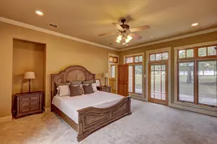 1104-B Lois St, Kerrville, TX 78028 - Photo 40