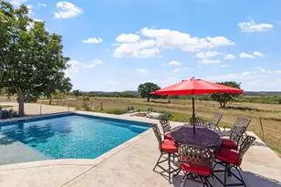 647 Funf Kinder Rd, Fredericksburg, TX 78624 - Photo 24