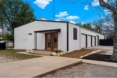 2610 Memorial Blvd, Kerrville, TX 78028 - Photo 2