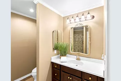 408 W College St, Fredericksburg, TX 78624 - Photo 36