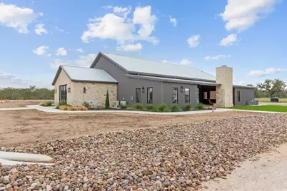 146 Pehl Farm Lane, Fredericksburg, TX 78624 - Photo 6