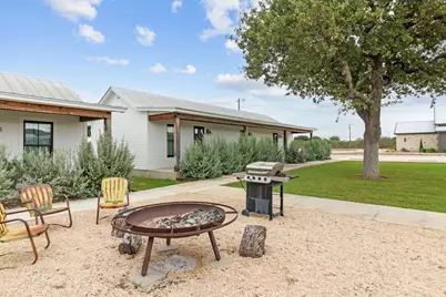 146 Pehl Farm Lane, Fredericksburg, TX 78624 - Photo 70