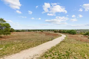 572 Hartmann Ranch Way, Fredericksburg, TX 78624 - Photo 6