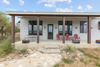 572 Hartmann Ranch Way, Fredericksburg, TX 78624 - Photo 4