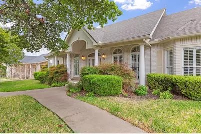 2208 Amberstone, Fredericksburg, TX 78624 - Photo 2