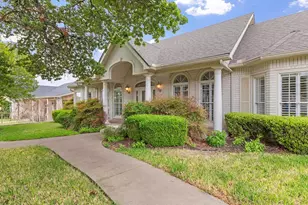 2208 Amberstone, Fredericksburg, TX 78624 - Photo 2
