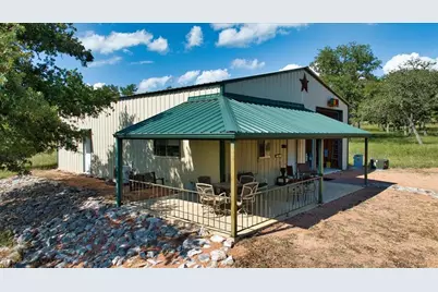 1411 Grape Creek Rd, Fredericksburg, TX 78624 - Photo 18