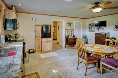 1411 Grape Creek Rd, Fredericksburg, TX 78624 - Photo 46