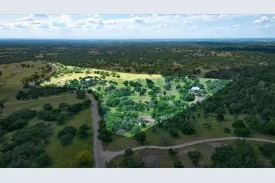 1411 Grape Creek Rd, Fredericksburg, TX 78624 - Photo 30