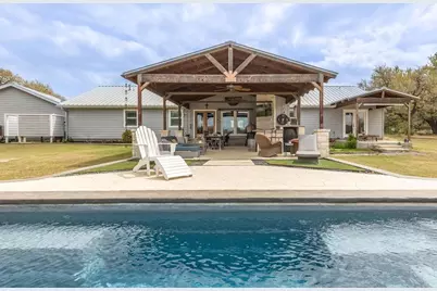 579 Triple S, Johnson City, TX 78636 - Photo 20