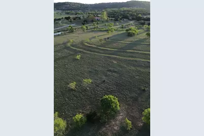 259 Klenin Place, Fredericksburg, TX 78624 - Photo 4