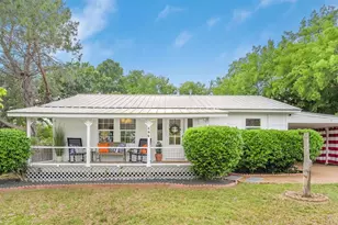 406 Bluebonnet, Fredericksburg, TX 78624 - Photo 32