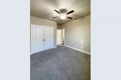 227 Dudley Way, Fredericksburg, TX 78624 - Photo 10